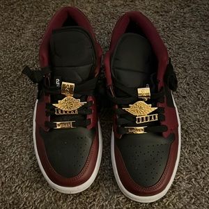 Women’s air Jordan 1 low Se